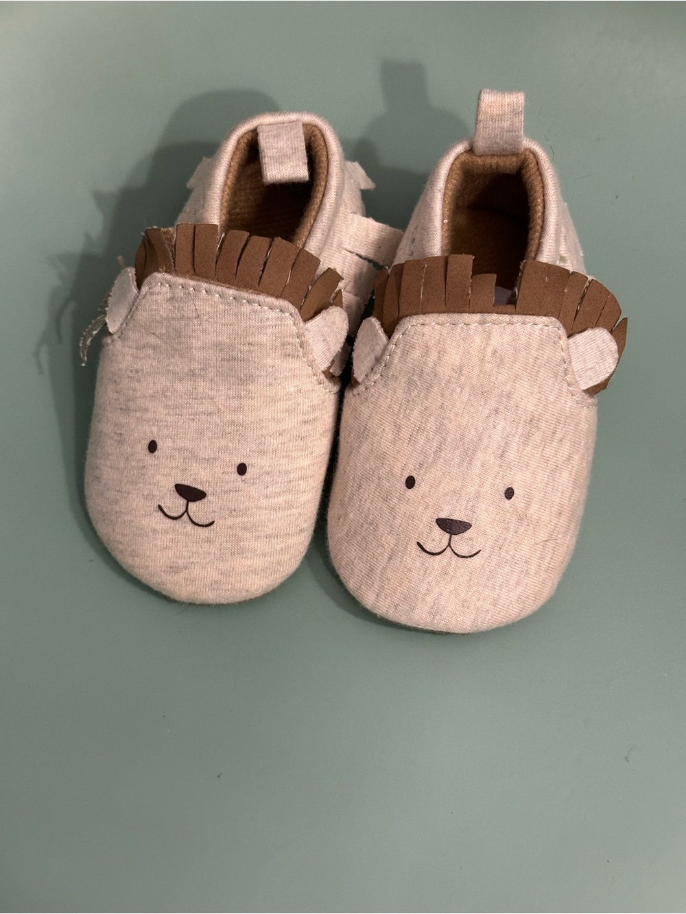 Baby Lion Face Soft Sole Booties in Cream and Brown 0-3 months